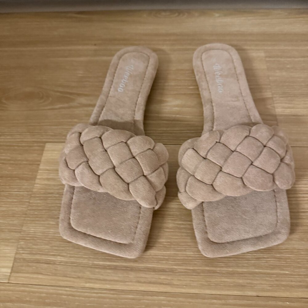 🤎 Weeboo Braided Slide Sandals – Taupe – Size 9 - Picture 2 of 5